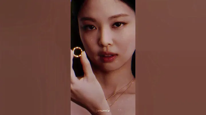 Jennie turning into a magician  - COCO CRUSH 2023 COLLECTION