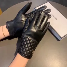 Перчатки Chanel