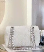 Chanel 25,5-3