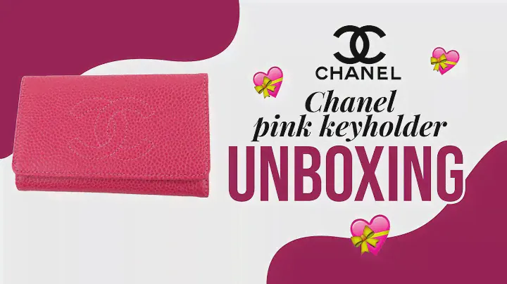 Never lose your keys in your purse again! | CHANEL vintage key holder