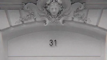 Коллекция Métiers d’art 2019/20 Paris — 31 Rue Cambon – CHANEL