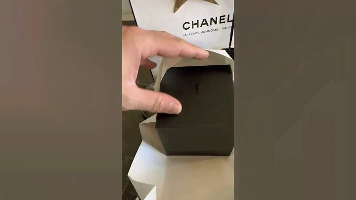 Unboxing coco crush Chanel #dualipamusic #cococrush #baguechanel #joaillerie #luxury